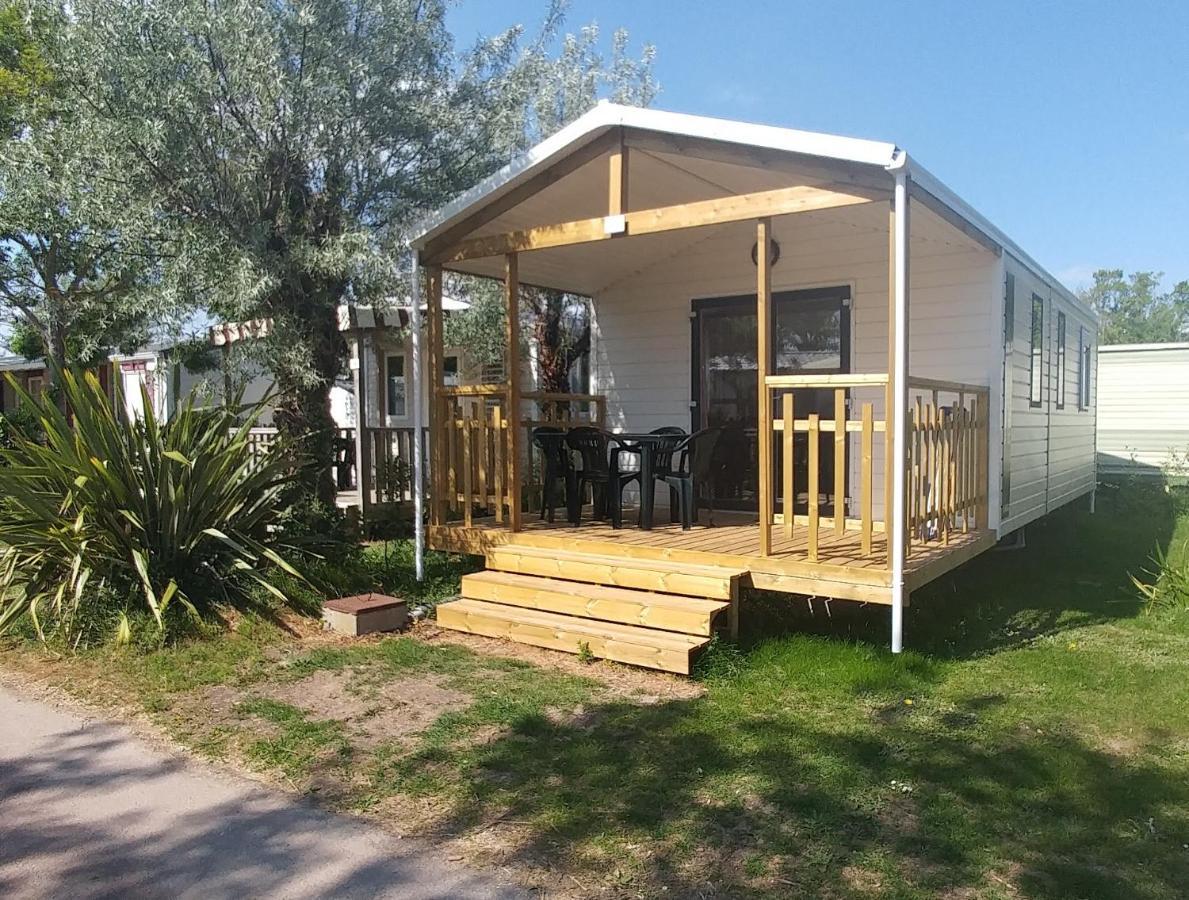 Camping Antioche D'Oleron La Brée-les-Bains Exterior photo