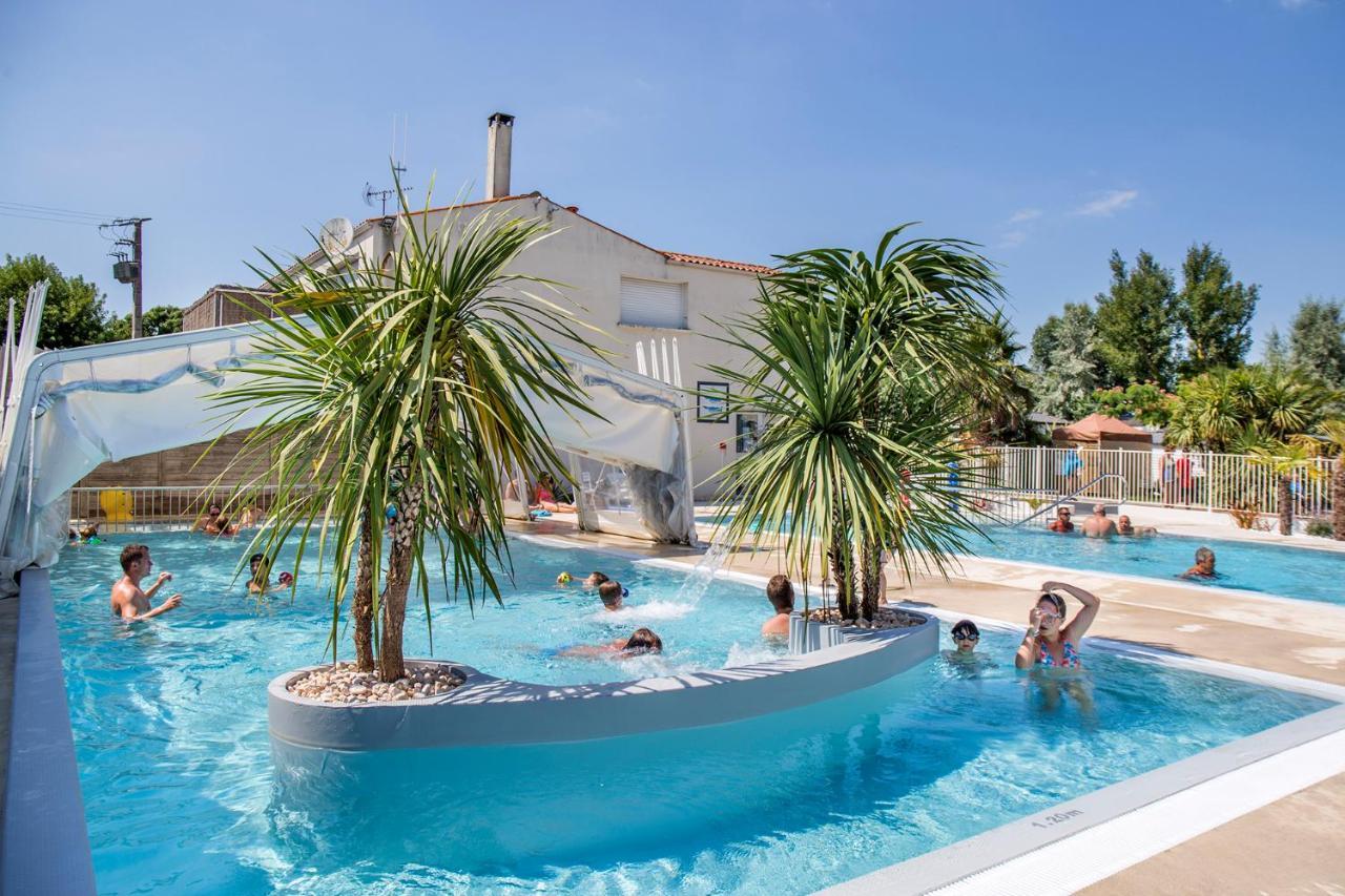 Camping Antioche D'Oleron La Brée-les-Bains Exterior photo